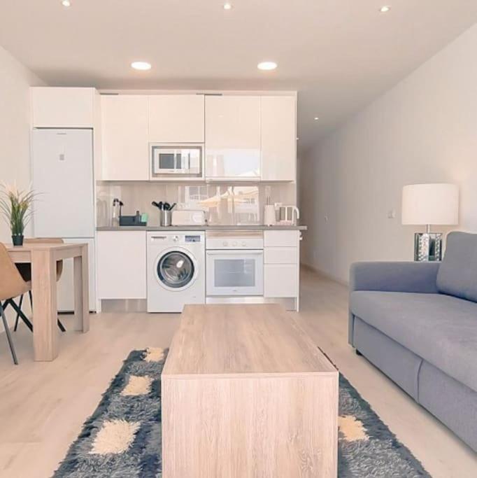 Puerto Del Carmen Airconditioned 2Bed Poolside Apt Εξωτερικό φωτογραφία