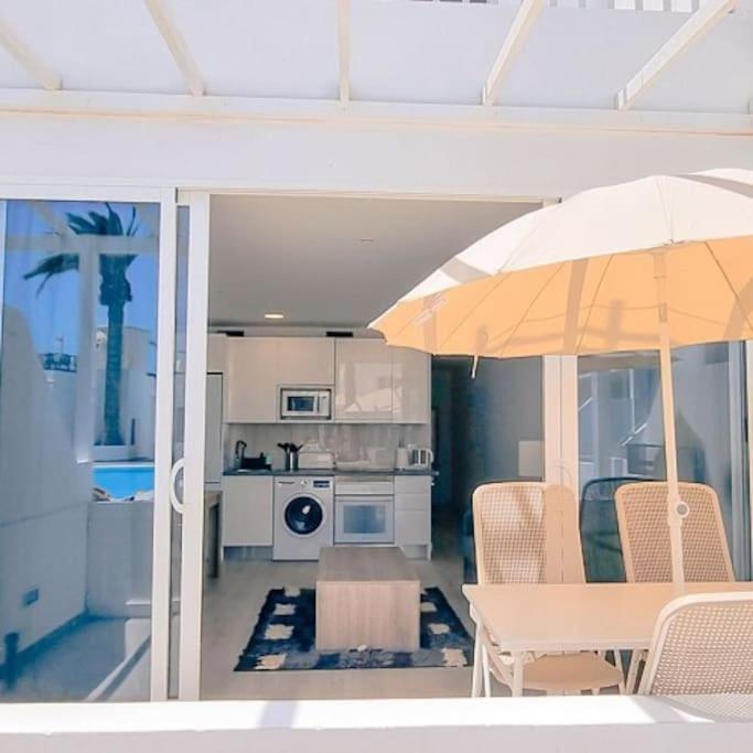 Puerto Del Carmen Airconditioned 2Bed Poolside Apt Εξωτερικό φωτογραφία