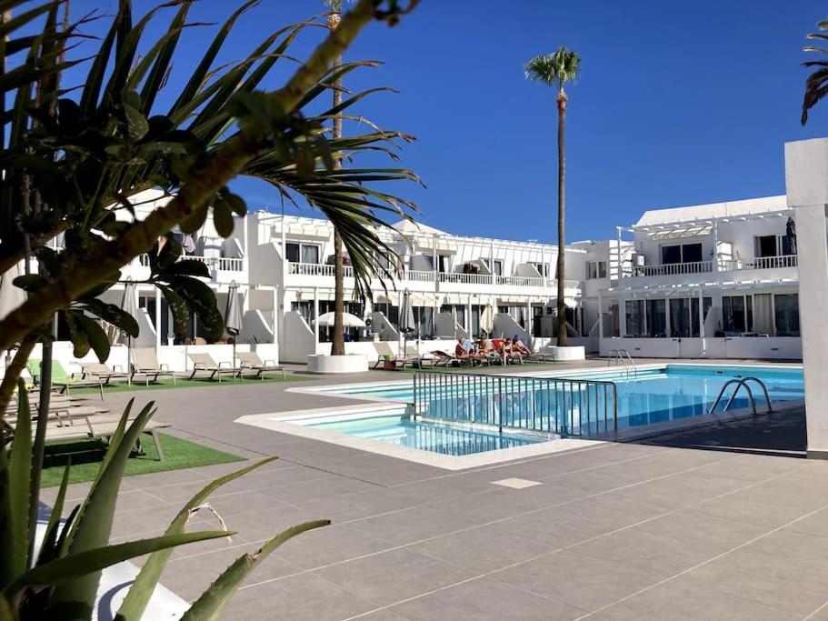 Puerto Del Carmen Airconditioned 2Bed Poolside Apt Εξωτερικό φωτογραφία