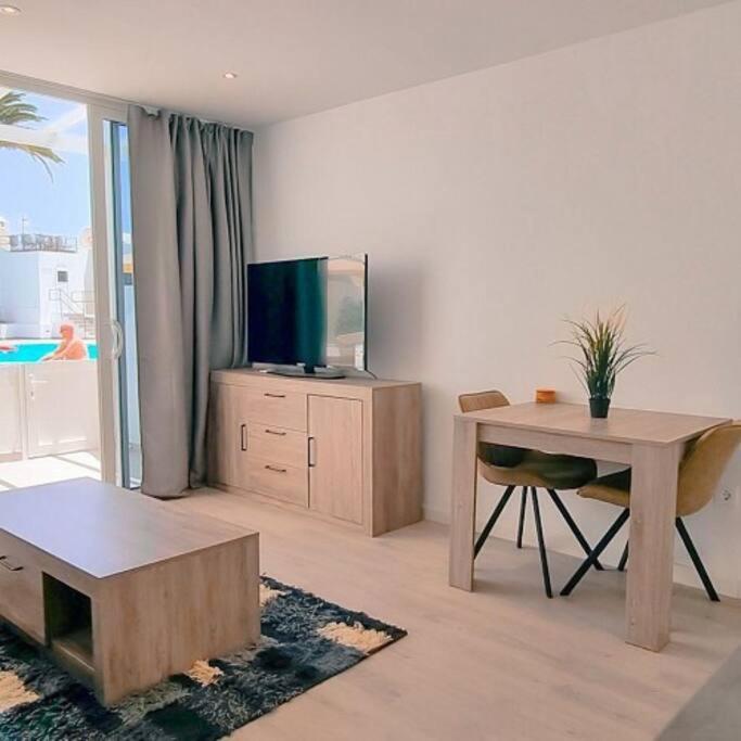 Puerto Del Carmen Airconditioned 2Bed Poolside Apt Εξωτερικό φωτογραφία