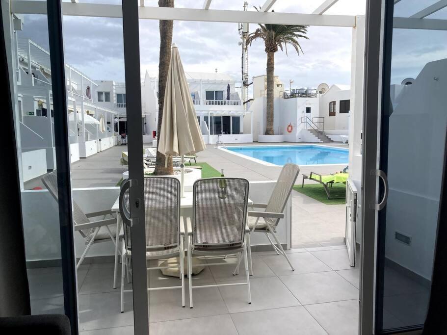 Puerto Del Carmen Airconditioned 2Bed Poolside Apt Εξωτερικό φωτογραφία